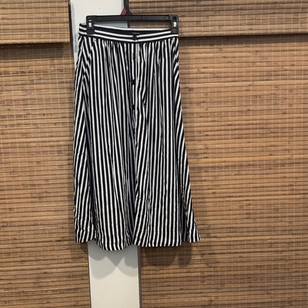 H&M Monochrome Striped Midi Skirt